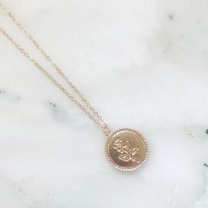 Rose Pendant Gold Necklace